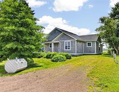 54 Acadie ST Cocagne, NB E4R 5Y6
