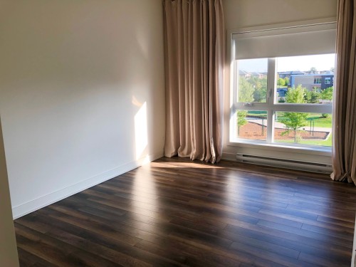 Bedroom - 305-3625 Rue Médard-Émard, Longueuil (Saint-Hubert), QC 