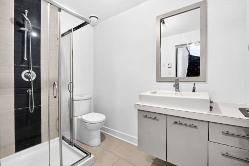 Salle de bains - 148 Rue Du Chèvrefeuille, Granby, QC - Indoor Photo Showing Bathroom