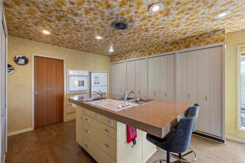 489 Bayview Terr, Qualicum Beach, BC 
