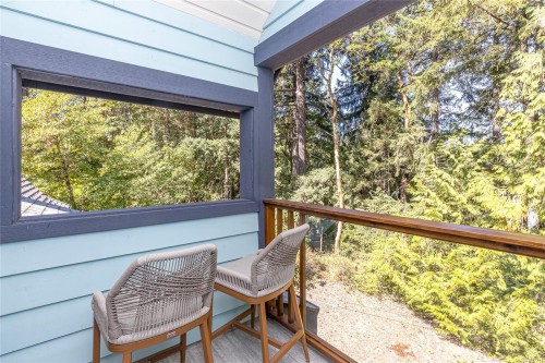 13725 Jennifer Rd, Cassidy, BC 