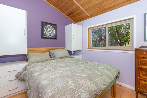 13725 Jennifer Rd, Cassidy, BC 