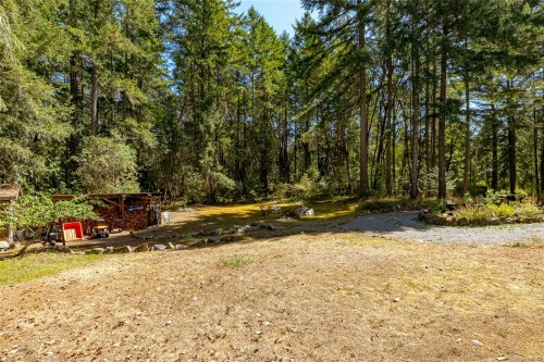 13725 Jennifer Rd, Cassidy, BC 
