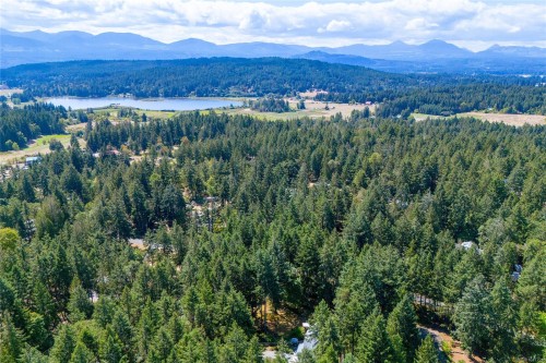 13725 Jennifer Rd, Cassidy, BC 