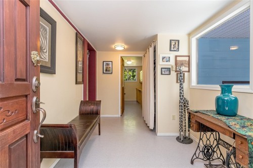 13725 Jennifer Rd, Cassidy, BC 