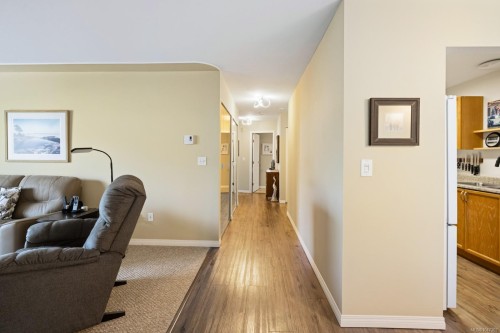 #307-254 First St, Duncan, BC - Indoor