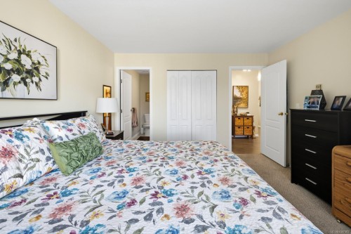 #307-254 First St, Duncan, BC - Indoor Photo Showing Bedroom