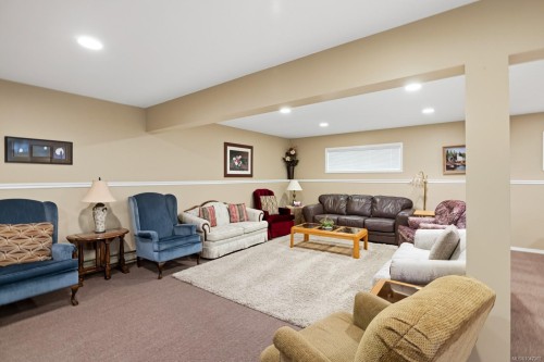 #307-254 First St, Duncan, BC - Indoor Photo Showing Basement
