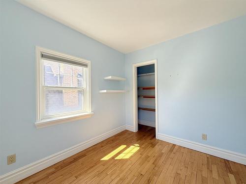 54 Summit Avenue, Thunder Bay, ON - Indoor Photo Showing Other Room