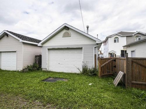 735 Ernestine Avenue, Thunder Bay, ON - Outdoor With Exterior