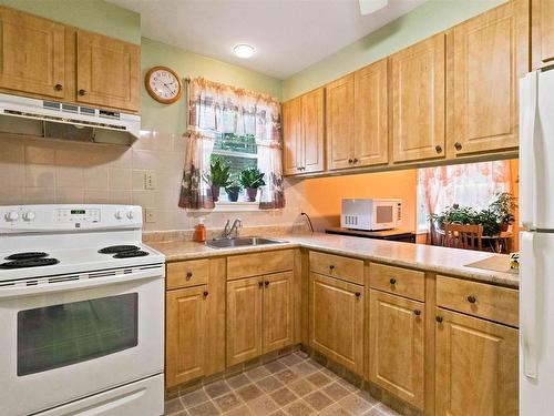 2552 Brunswick Street, Halifax, NS - Indoor Photo Showing Kitchen