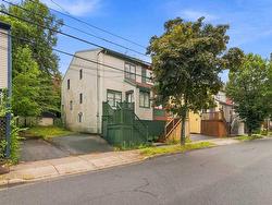 2552 Brunswick Street  Halifax, NS B3K 2Z6