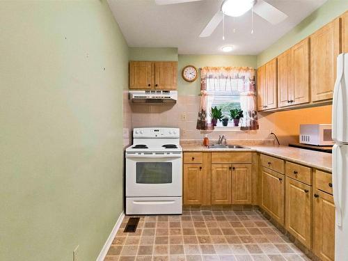 2552 Brunswick Street, Halifax, NS - Indoor Photo Showing Kitchen