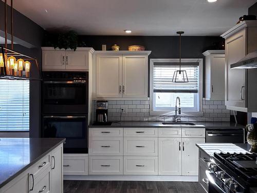 55 Maple Avenue, Bass River, NS - Indoor Photo Showing Kitchen