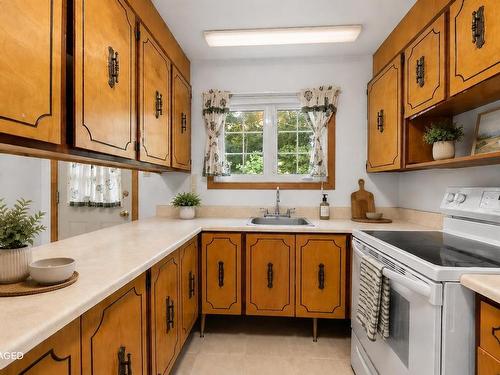 7 Willowdale Terrace, Halifax, NS - Indoor Photo Showing Kitchen