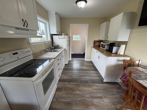 1698 Highway 247, L'Ardoise, NS - Indoor