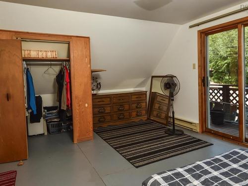 27 Riverview Drive, Bridgewater, NS - Indoor Photo Showing Other Room