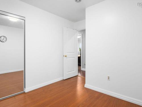 42 Spring Avenue, Dartmouth, NS - Indoor Photo Showing Other Room
