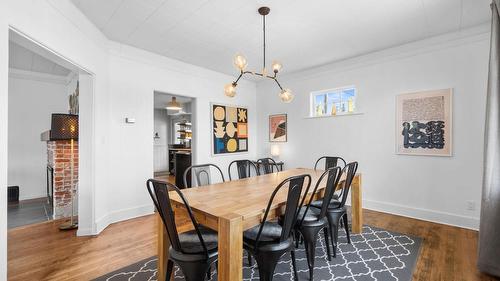 701 Broadway Street, Nakusp, BC - Indoor Photo Showing Dining Room