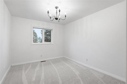 3 Attache Pl, Winnipeg, MB - Indoor Photo Showing Other Room