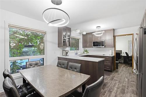 3 Attache Pl, Winnipeg, MB - Indoor