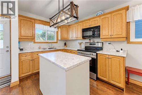 73 Belton Drive, Kitchener, ON 
