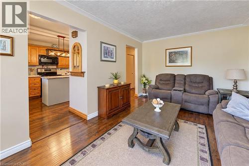 73 Belton Drive, Kitchener, ON 
