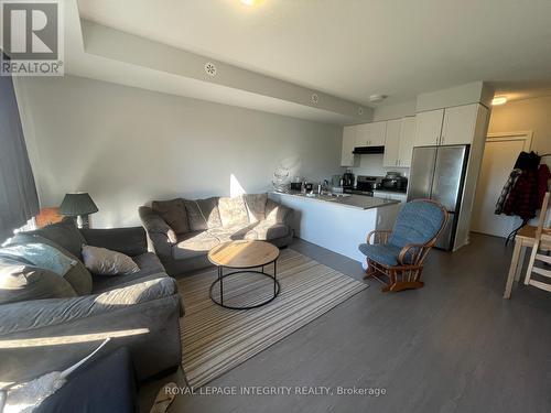 408 MISHI PRIVATE , Ottawa, Ontario K1K 5C5 2