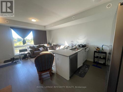408 MISHI PRIVATE , Ottawa, Ontario K1K 5C5 3