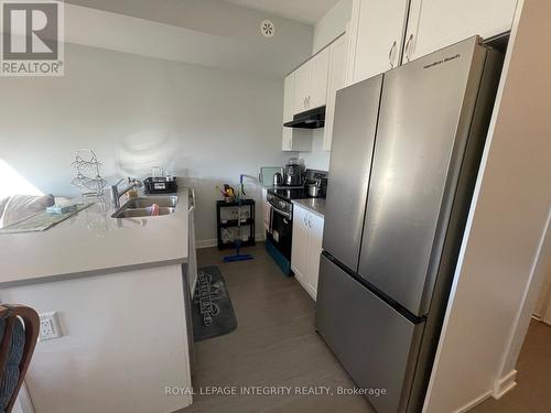 408 MISHI PRIVATE , Ottawa, Ontario K1K 5C5 4