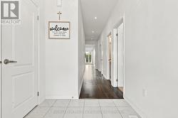 Foyer - 