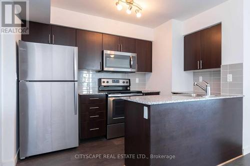 2202 - 1420 DUPONT STREET , Toronto, Ontario M6H 4J8 3