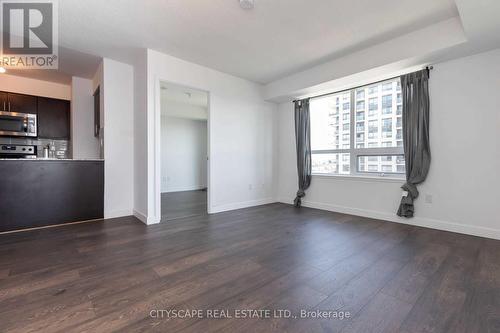 2202 - 1420 DUPONT STREET , Toronto, Ontario M6H 4J8 4