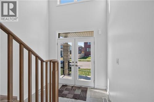 57 WINTERGREEN Crescent , Caledonia, Ontario N3W 0H5 5