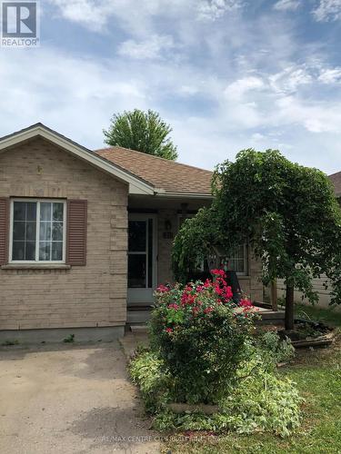 21 JUNO DRIVE  St. Thomas, ON N5R 6C3