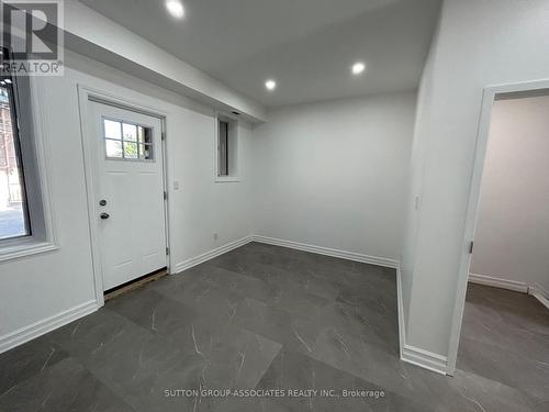 2ND FLR - 792 COLLEGE STREET , Toronto, Ontario M6G 1C5 4