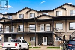 305 3822 Dewdney AVENUE E  Regina, SK S4Z 0A6