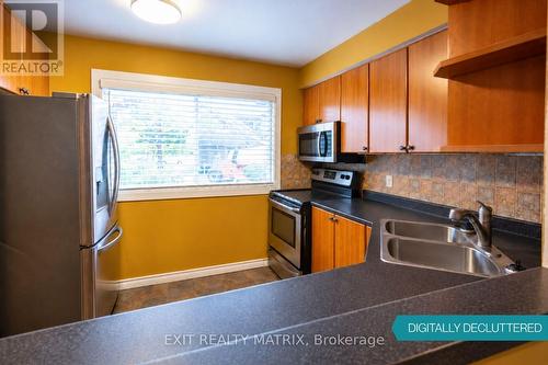 3006 Fairlea Crescent, Ottawa, ON 