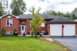 15 PORT ROYAL TRAIL Wasaga Beach, ON L9Z 1H7