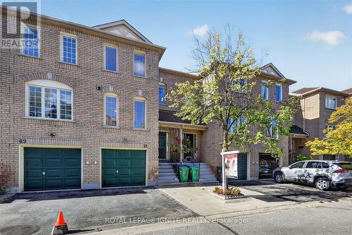 51 - 2 SIR LOU DRIVE , Brampton, Ontario L6Y 5A8 2