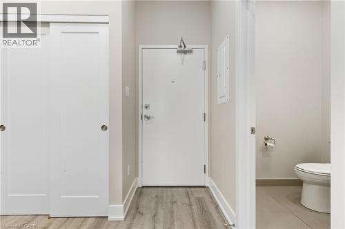2668 BINBROOK Road Unit# 204 , Binbrook, Ontario L0R 1C0 4