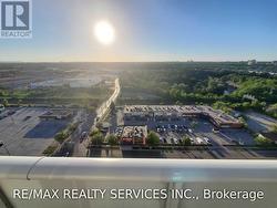 1701 - 65 SPEERS ROAD Oakville, ON L6K 3V5