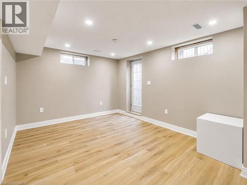 485 AVENS Street Unit# Lower , Waterloo, Ontario N2V 0B7 4