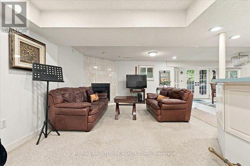 LOWER - 1374 HERITAGE WAY , Oakville, Ontario L6M 3C9 5