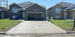 1075 ASPEN RIDGE CRESCENT Lakeshore, ON N8L 1A9