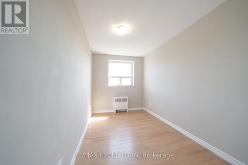 333C - 468 OTTAWA STREET , Hamilton, Ontario L8H 4A6 5