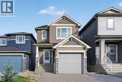 39 Evanscrest Way NW  Calgary, AB T3P 0P9