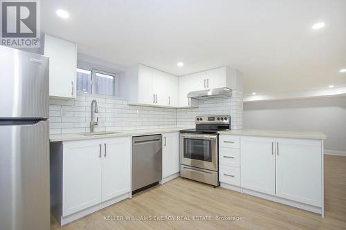 LOWER - 574 OLIVE AVENUE , Oshawa (Donevan), Ontario L1H 2R3 2