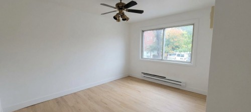 4-3725 Av. Laurier E. , Montréal (Rosemont/La Petite-Patrie), QC H1X 1V6 2
