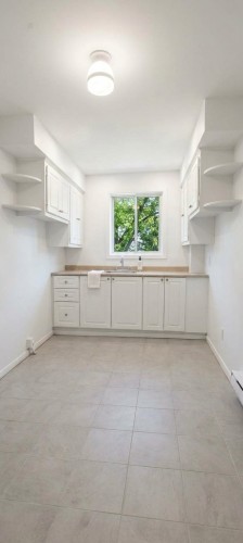 4-3725 Av. Laurier E. , Montréal (Rosemont/La Petite-Patrie), QC H1X 1V6 4
